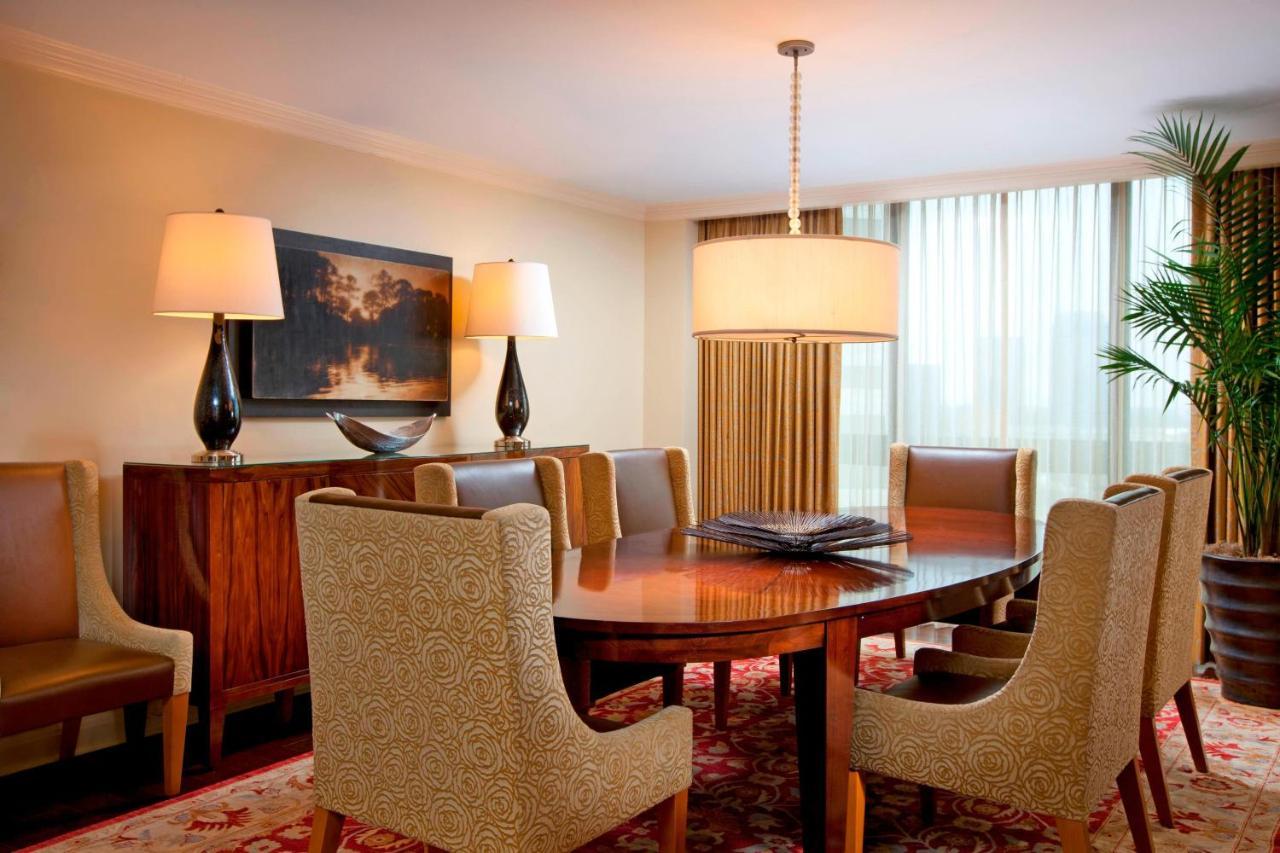 Отель The St. Regis Хьюстон Экстерьер фото