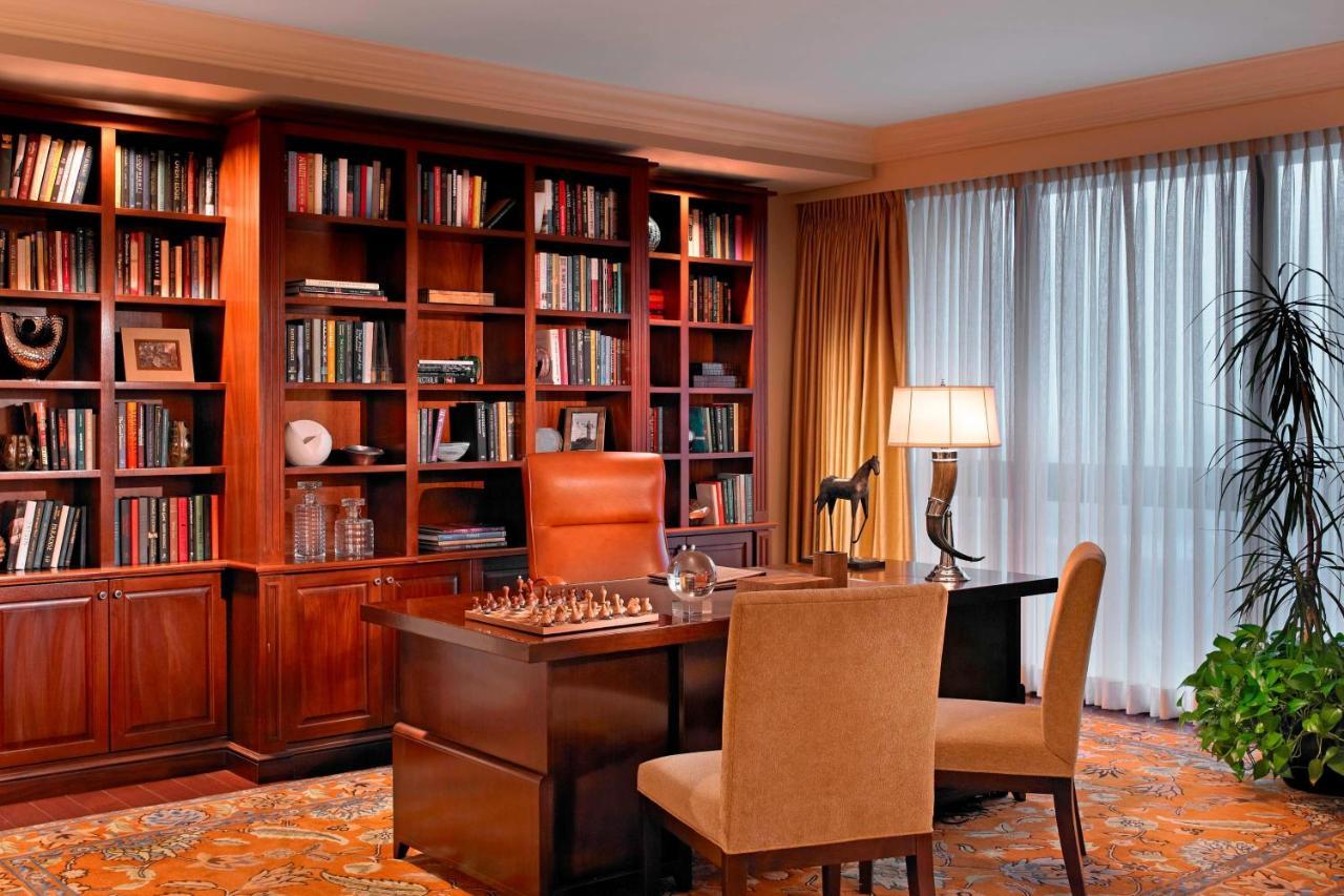 Отель The St. Regis Хьюстон Экстерьер фото